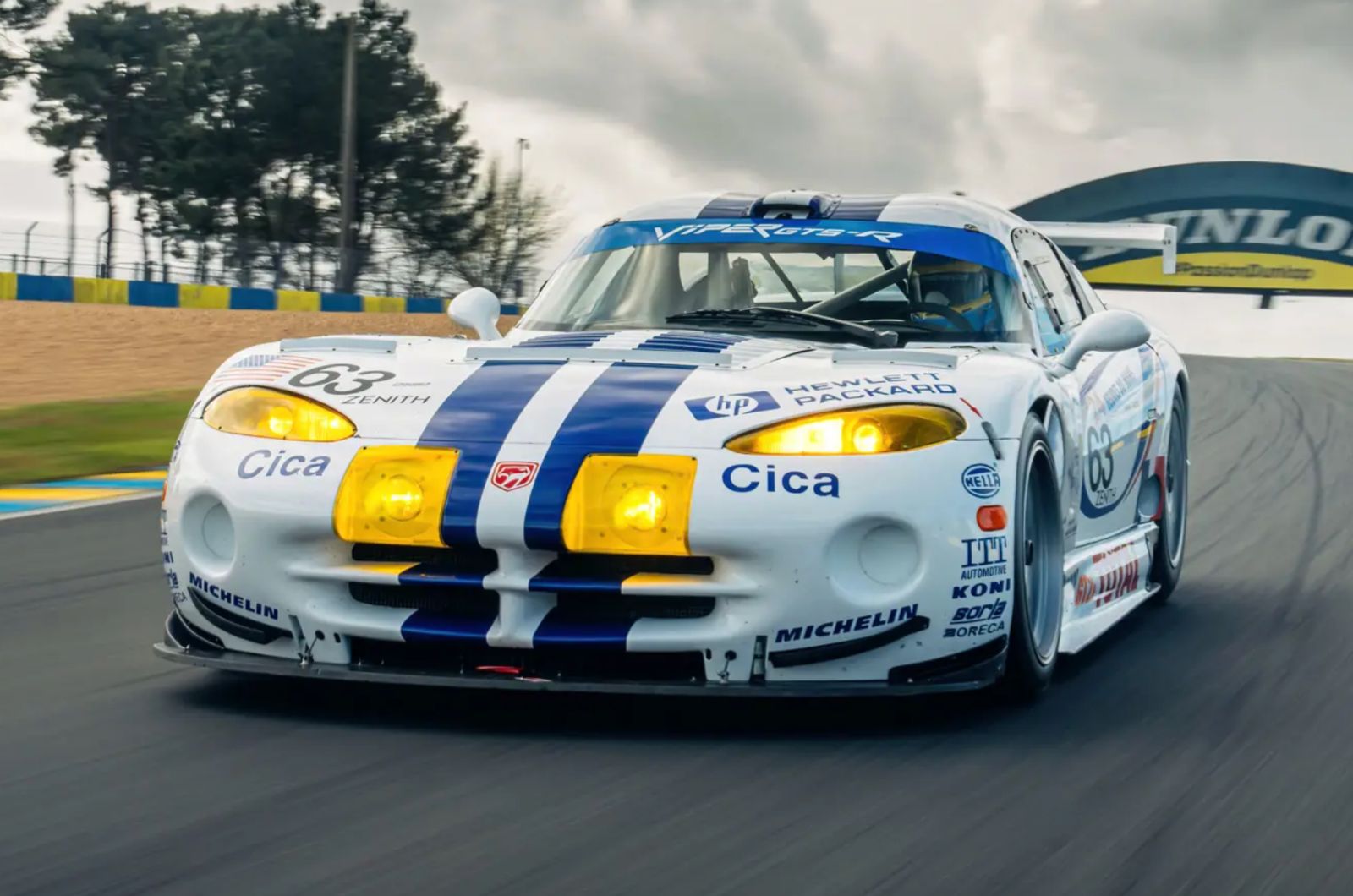 Dodge Viper GTS-R race car